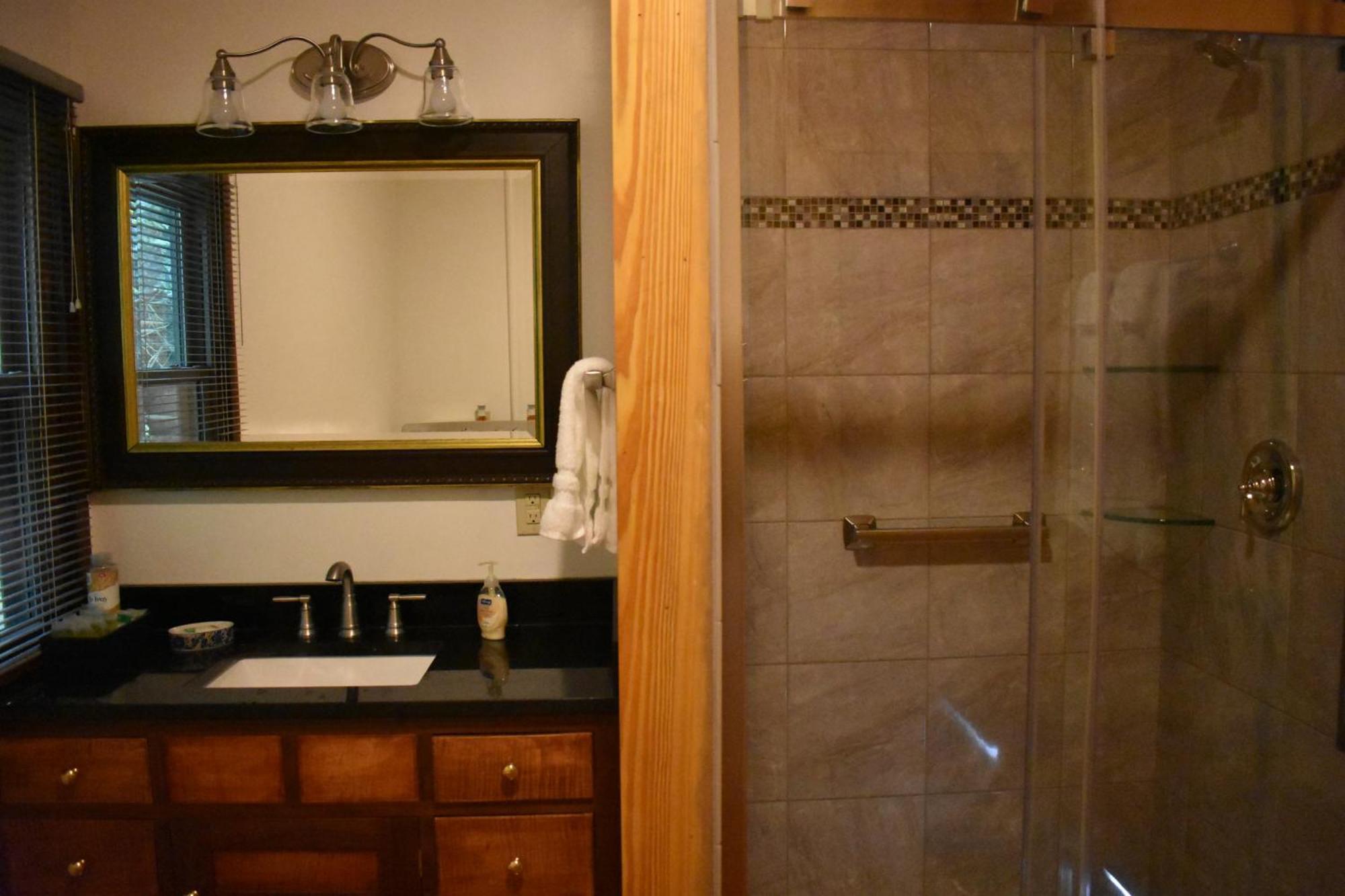 Restored1850S Log Cabin, With Gazebo And Gardens! 1 Mile To Downtown Weaverville Esterno foto